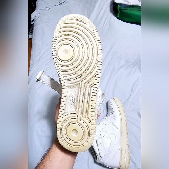 2 Pairs for the price of one...Nike Air Force 1 Mid, size 10.5 US, no box - Picture 11 of 16